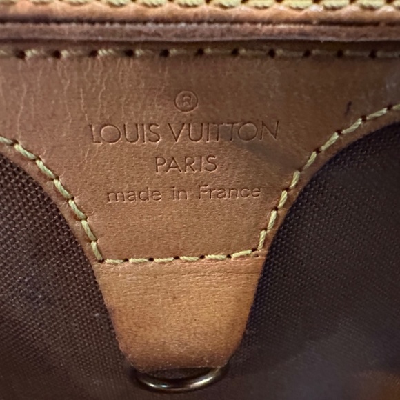 Louis Vuitton Ellipse Backpack Monogram Canvas MI0061. Shoulder bag or backpack. - Picture 7 of 11